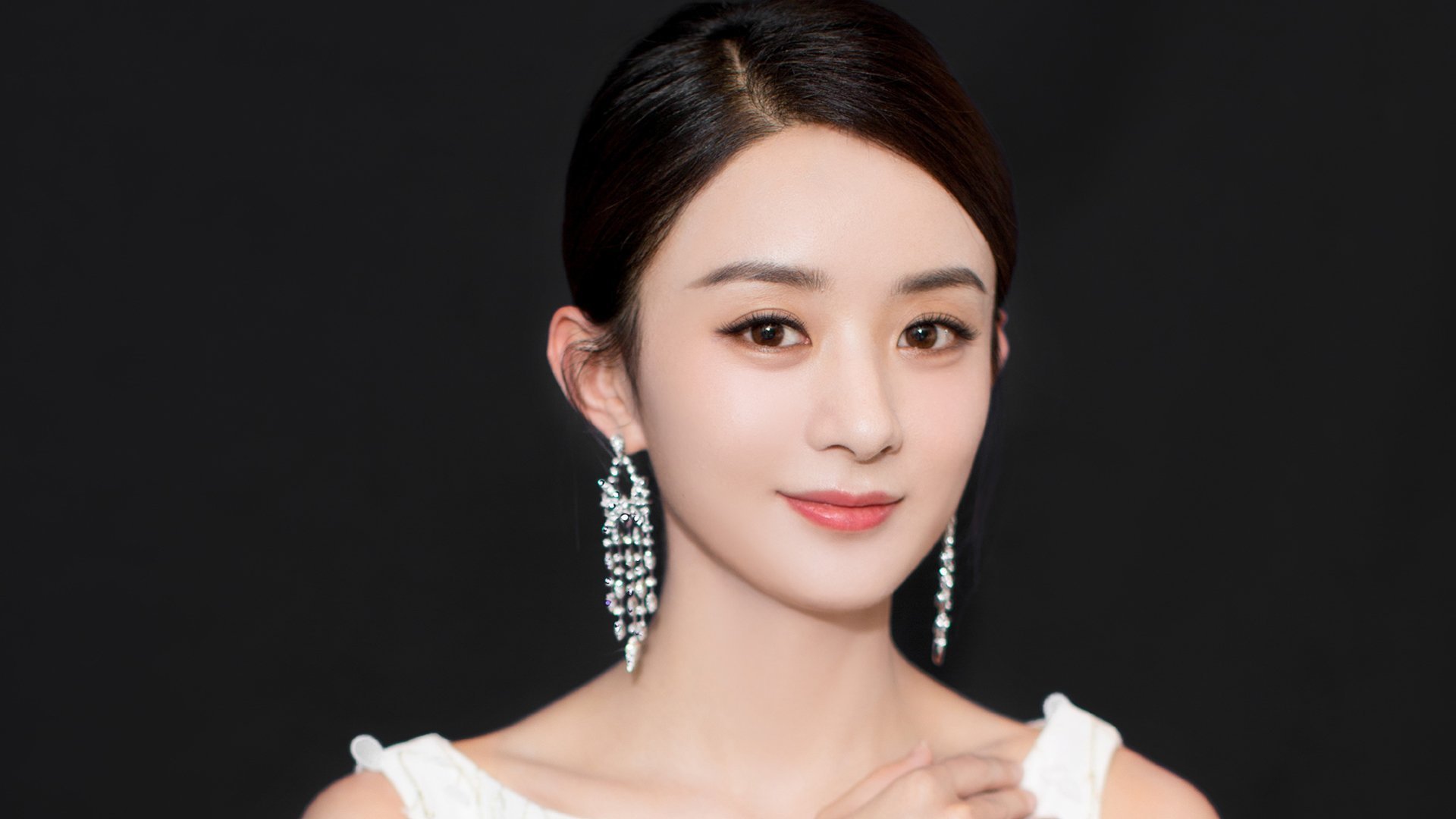 线上线下联动推动青少年篮球全民普及，打造全场景运动新生态，篮球线上教学的看法和建议