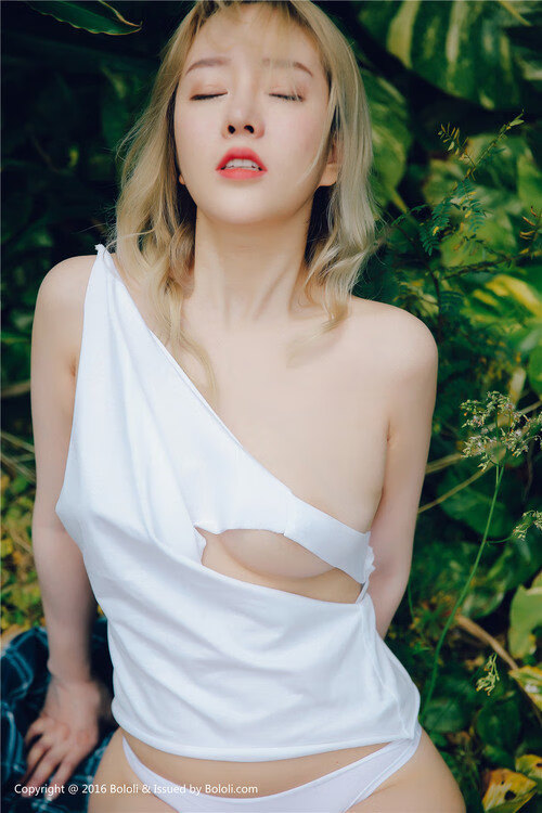 九游jiuyou-伊朗球员用毯子盖住替补席，被误认为冬奥冰壶队，伊朗杯ds