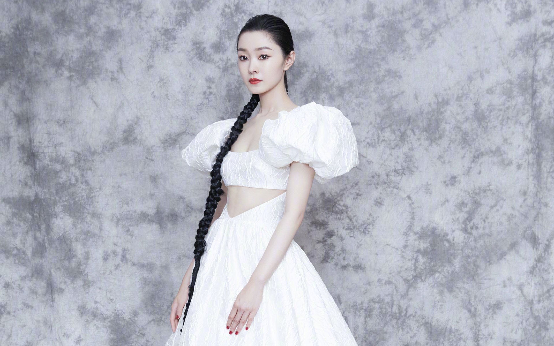 九游网页版官网-德甲青训营防线配对训练成效初步评估，德甲青训体系